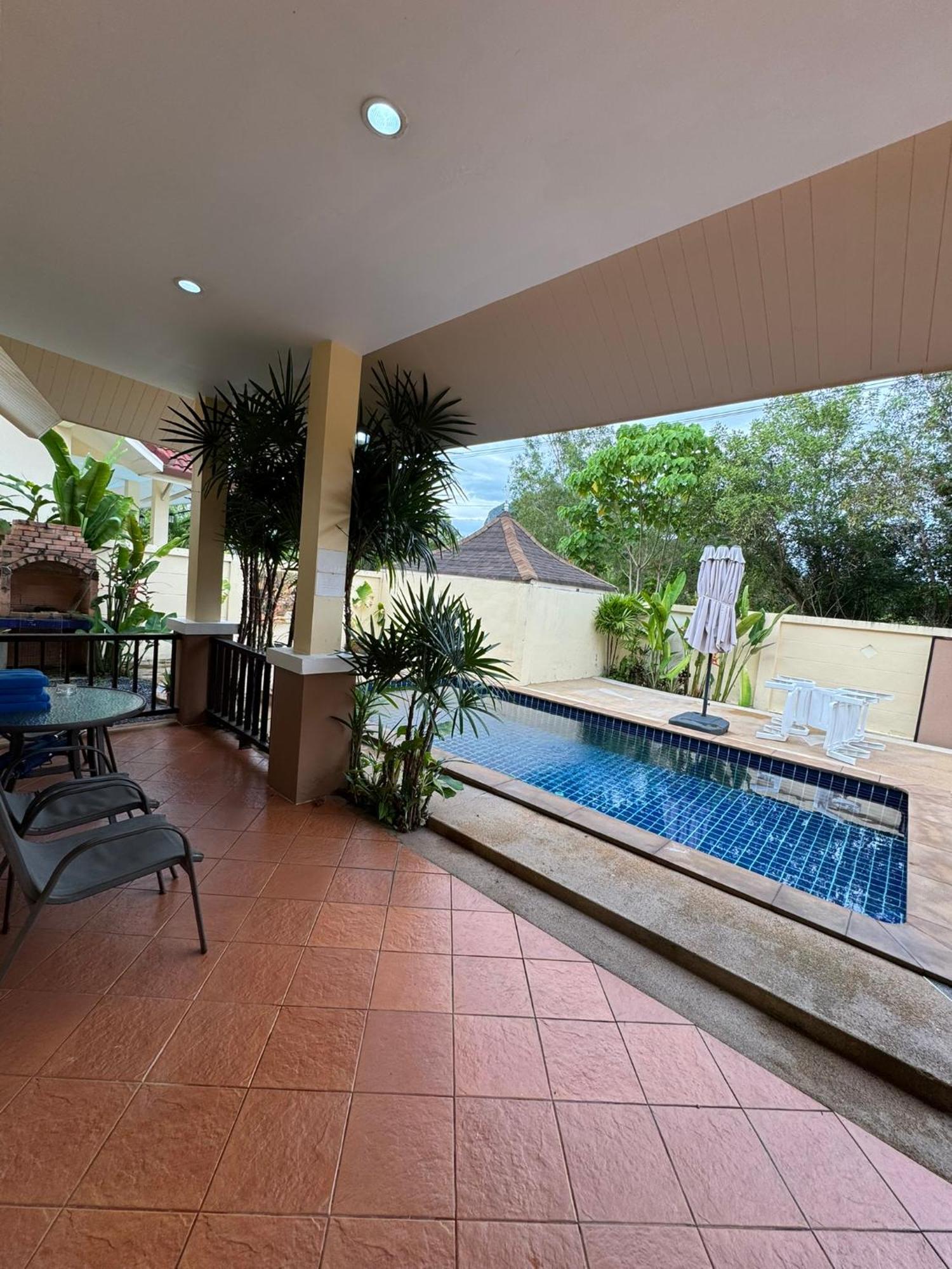 Relax Private Pool Villas - 4 Bedroom Villas Ao Nang Esterno foto