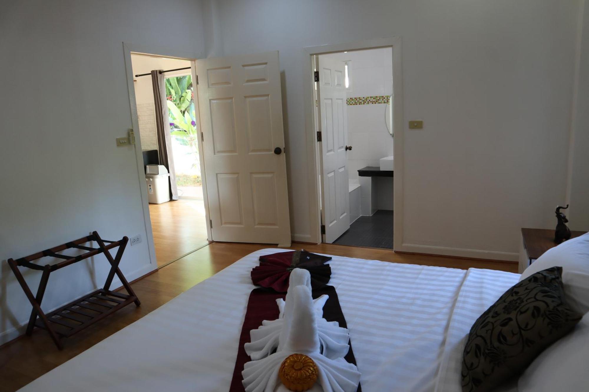 Relax Private Pool Villas - 4 Bedroom Villas Ao Nang Esterno foto